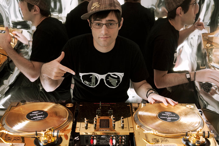 Nejlepší DJs se utkají na Czech & Slovak DMC Championship 2012